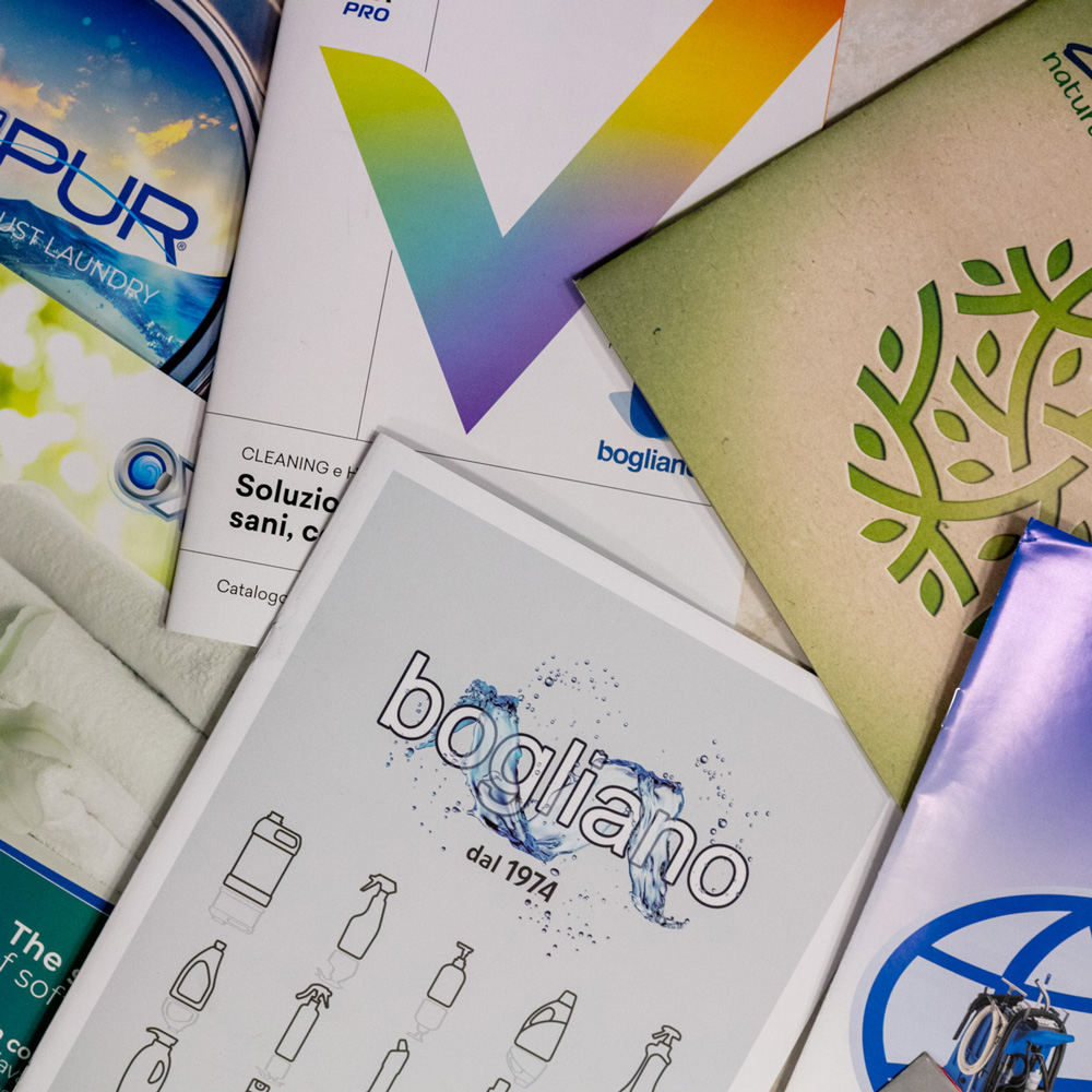 Cataloghi di prodotti e macchinari per la pulizia professionale Bogliano
